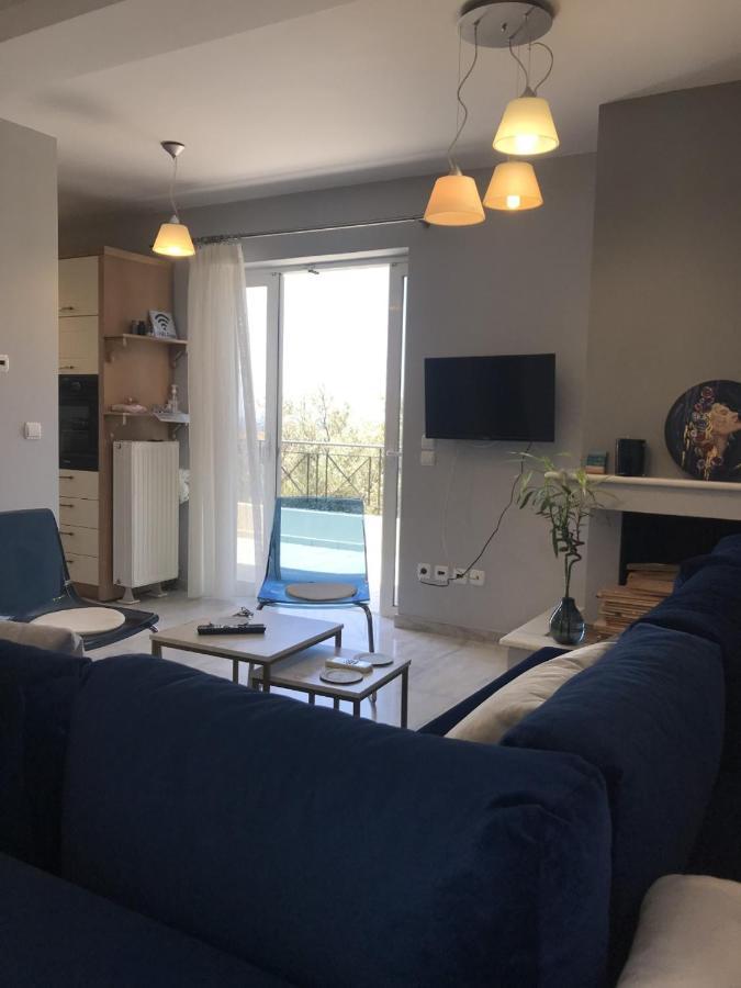 Beautiful Maisonette With A View To The Mountains And The Sea Agia Marina  Exteriör bild