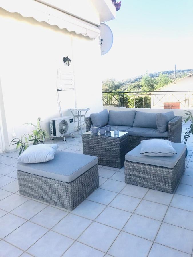 Beautiful Maisonette With A View To The Mountains And The Sea Agia Marina  Exteriör bild