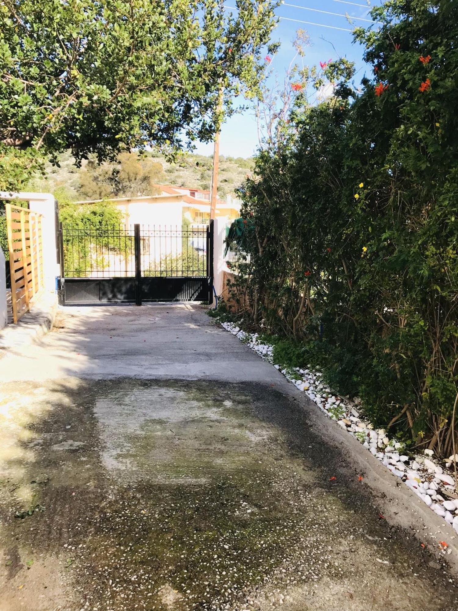 Beautiful Maisonette With A View To The Mountains And The Sea Agia Marina  Exteriör bild